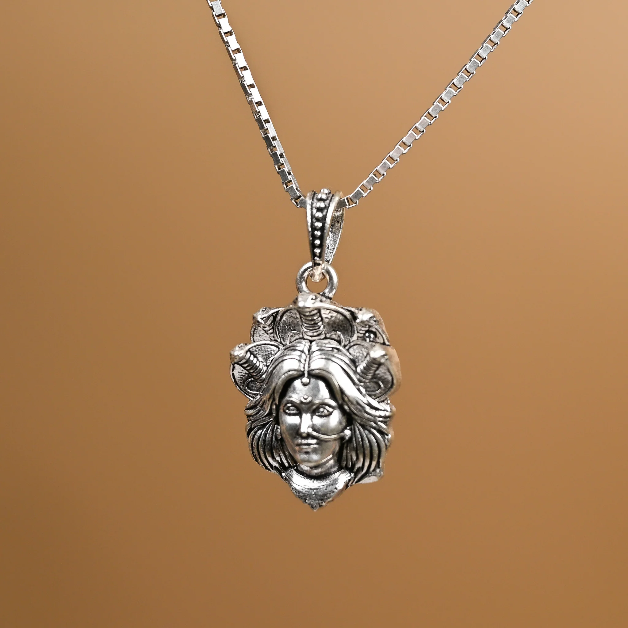 Mogal Maa Silver Pendant - Image 3