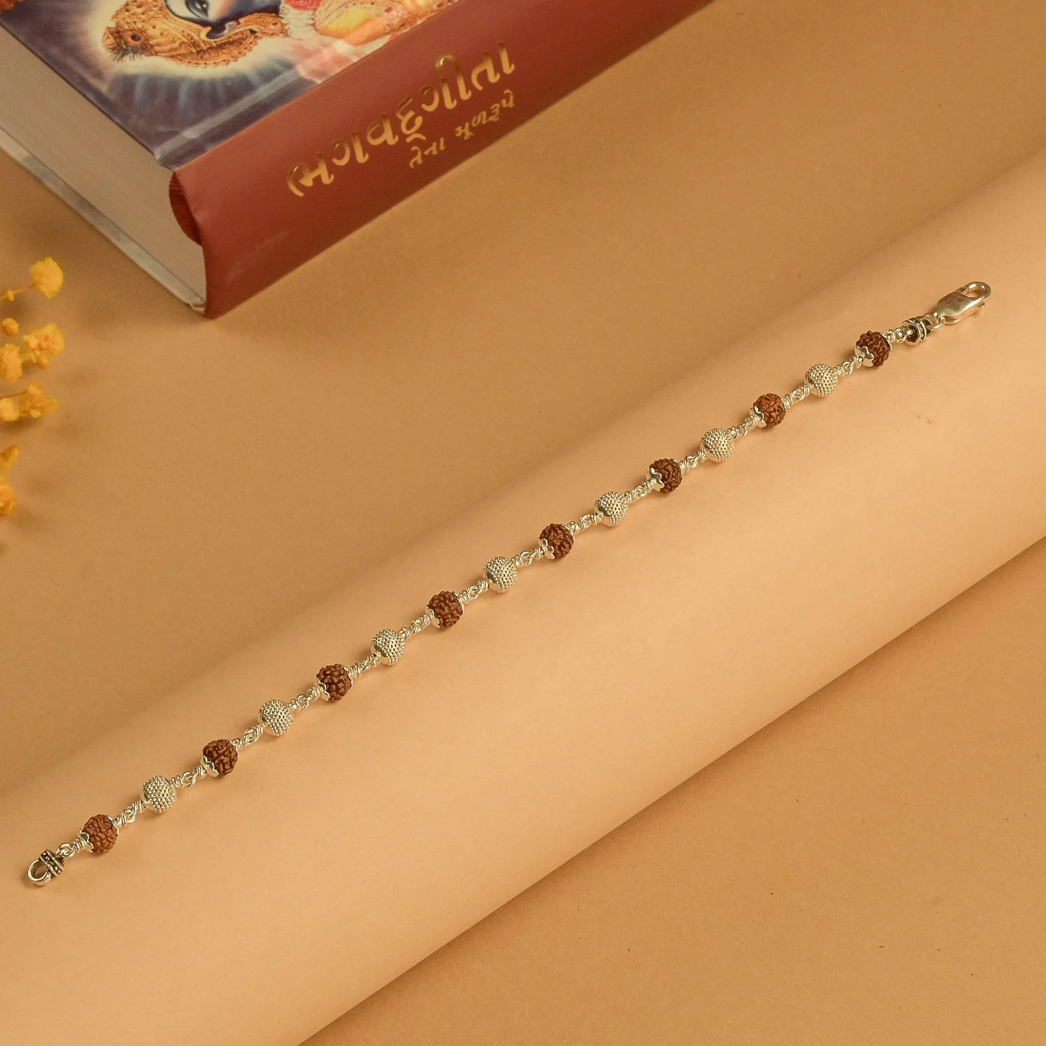 Rudraksha With CNC Beads Silver Bracelet - Image 2