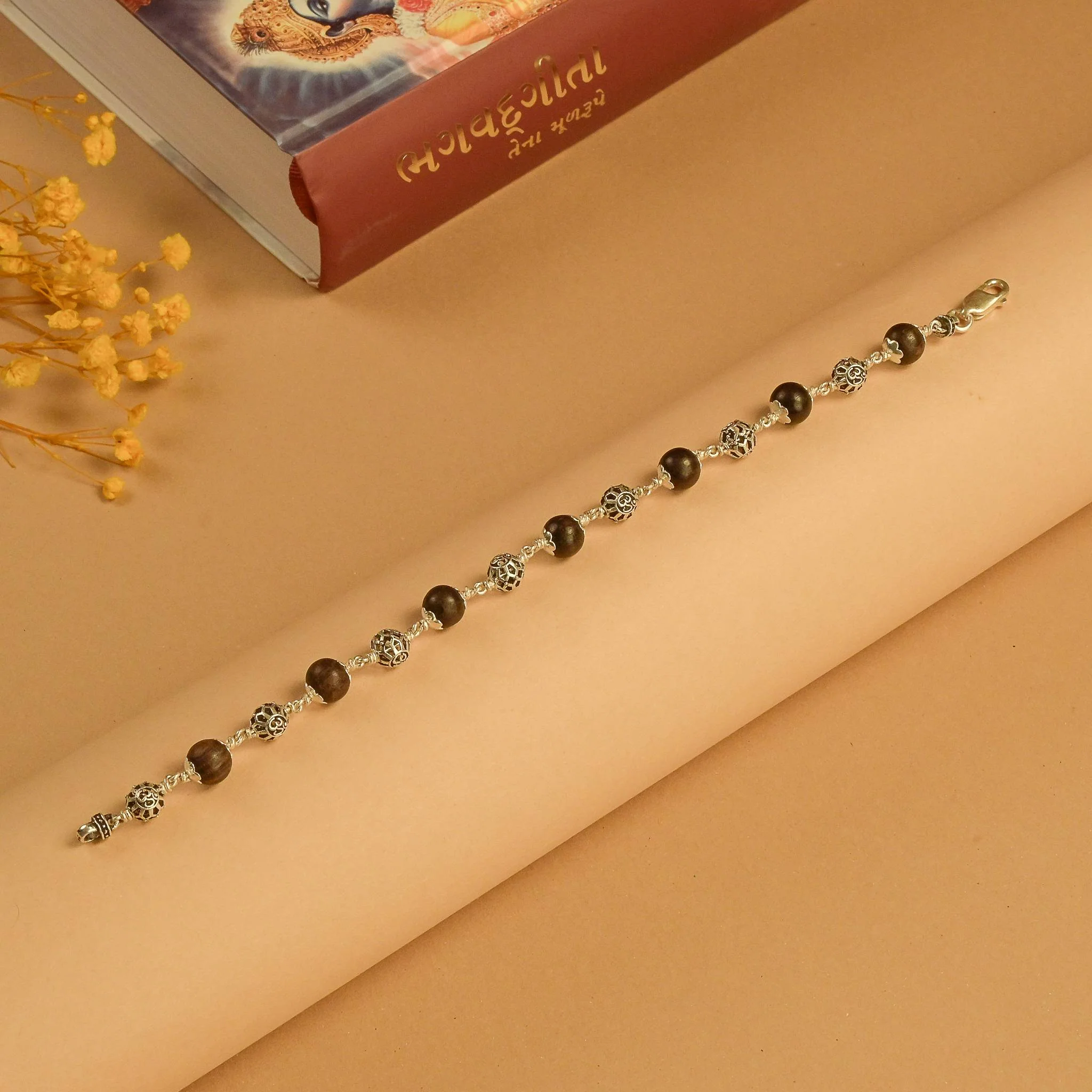 Karungali With Round Om Beads Silver Bracelet - Image 2