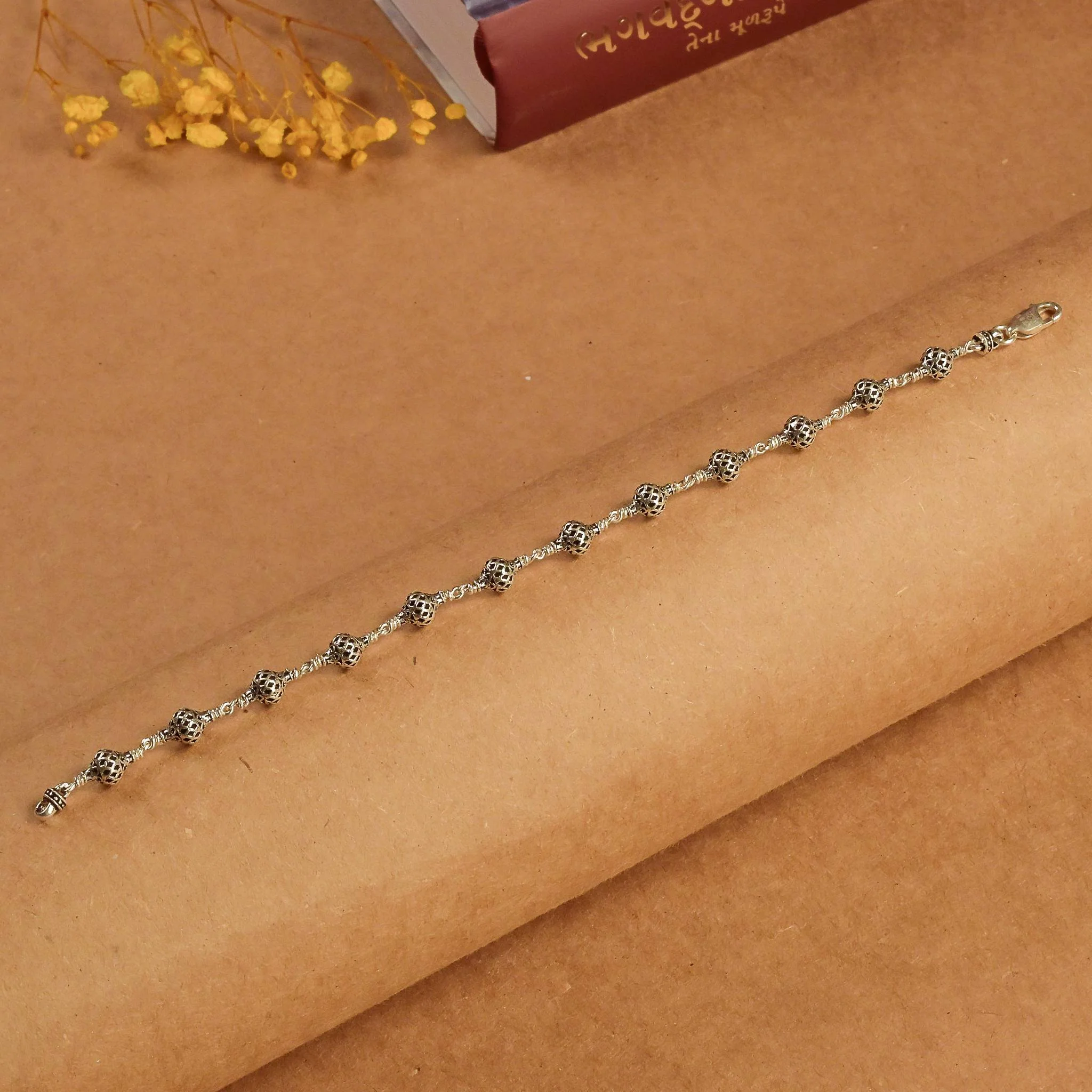 Hollow Mesh Silver Beads Bracelet - Image 2