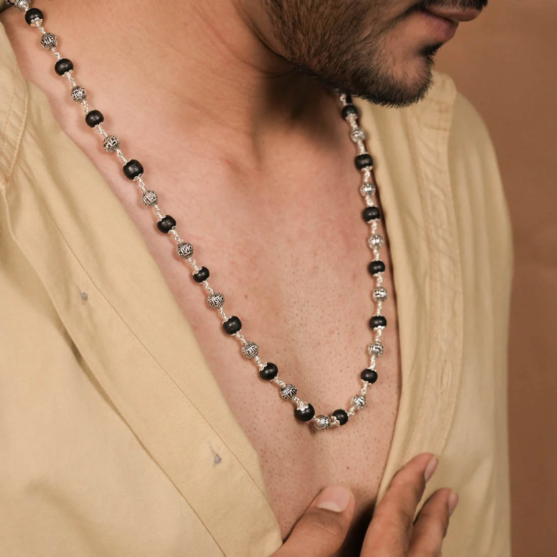 Karungali with Om Namah Shivay Silver Beads Mala - Image 3