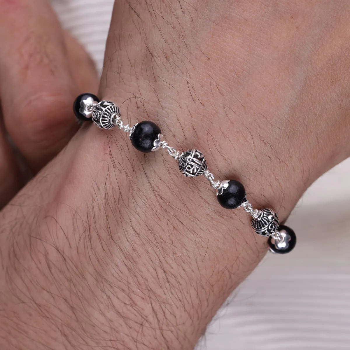 Karungali with Jay Shree Ram Silver Bracelet - Image 3