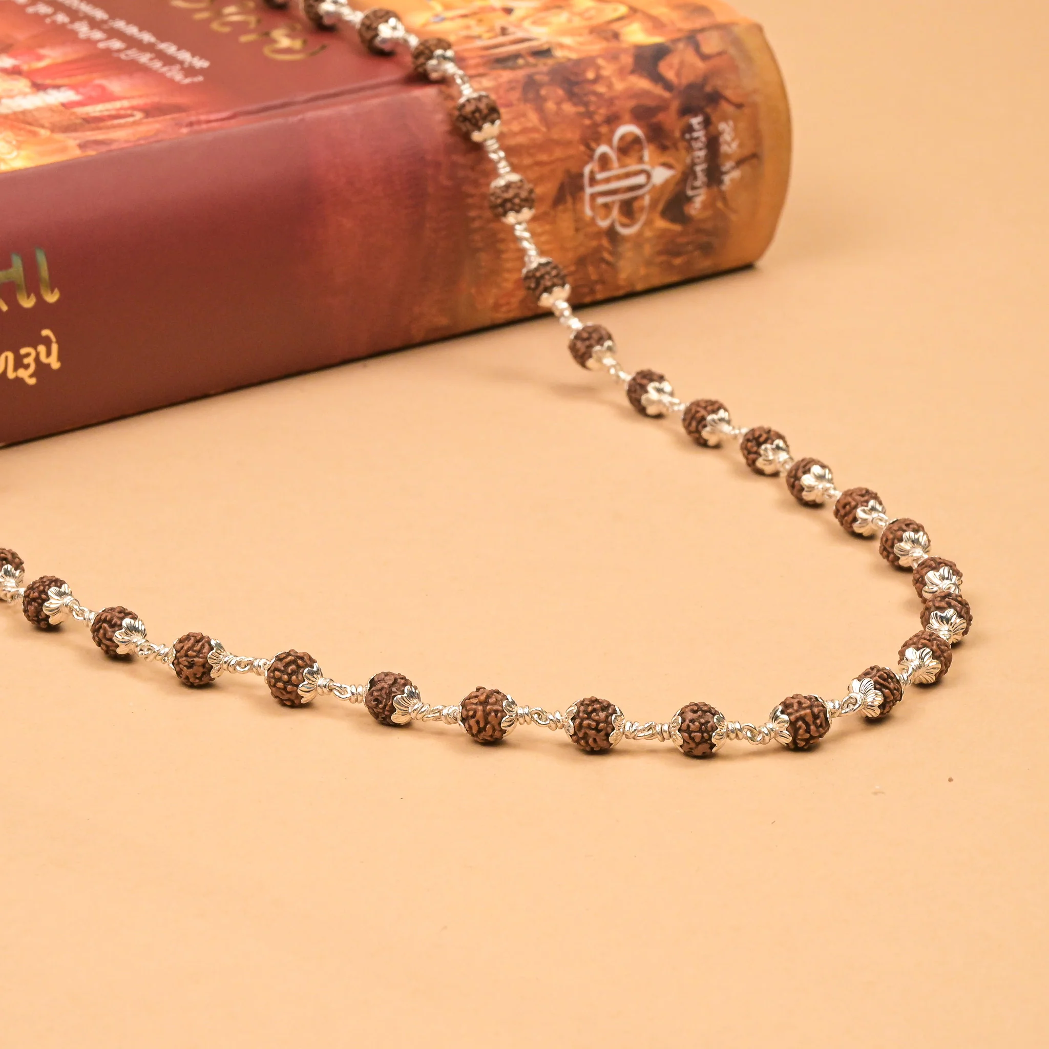 Rudraksha Silver Mala ( 8 – 9 mm Rudraksha Size)