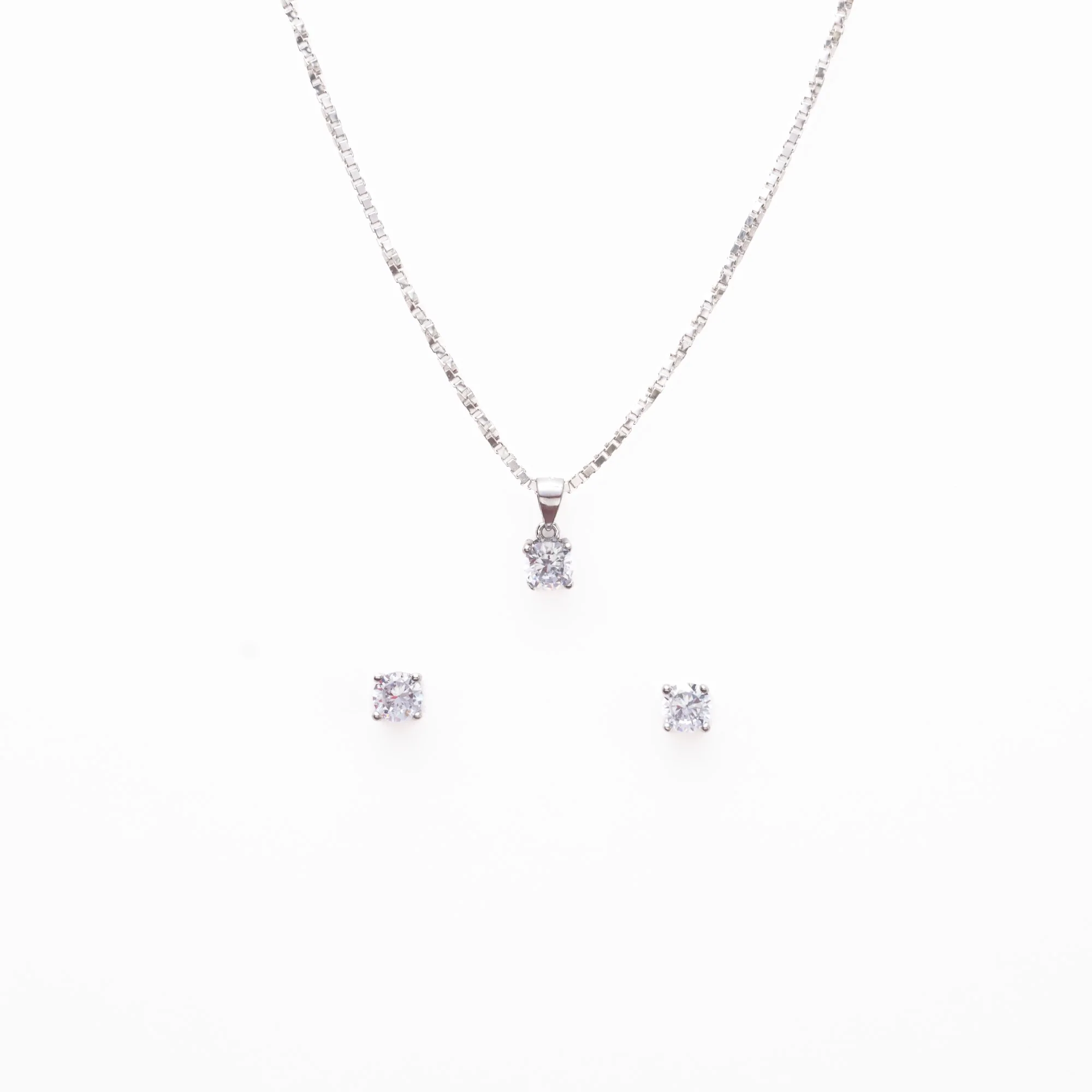 Real Silver Set Chain Pendant and Earrings with Finely Cut Stones for Women - Image 4